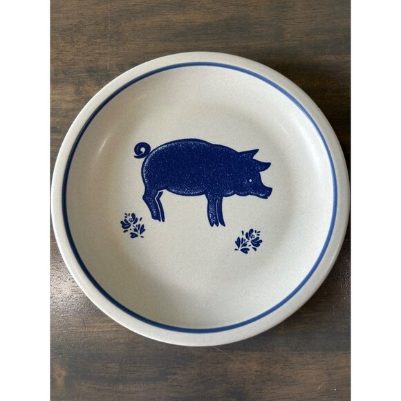 Pfaltzgraff Yorktowne Pig Luncheon Plate 8" Made in USA Farmhouse Decor - Picture 1 of 3